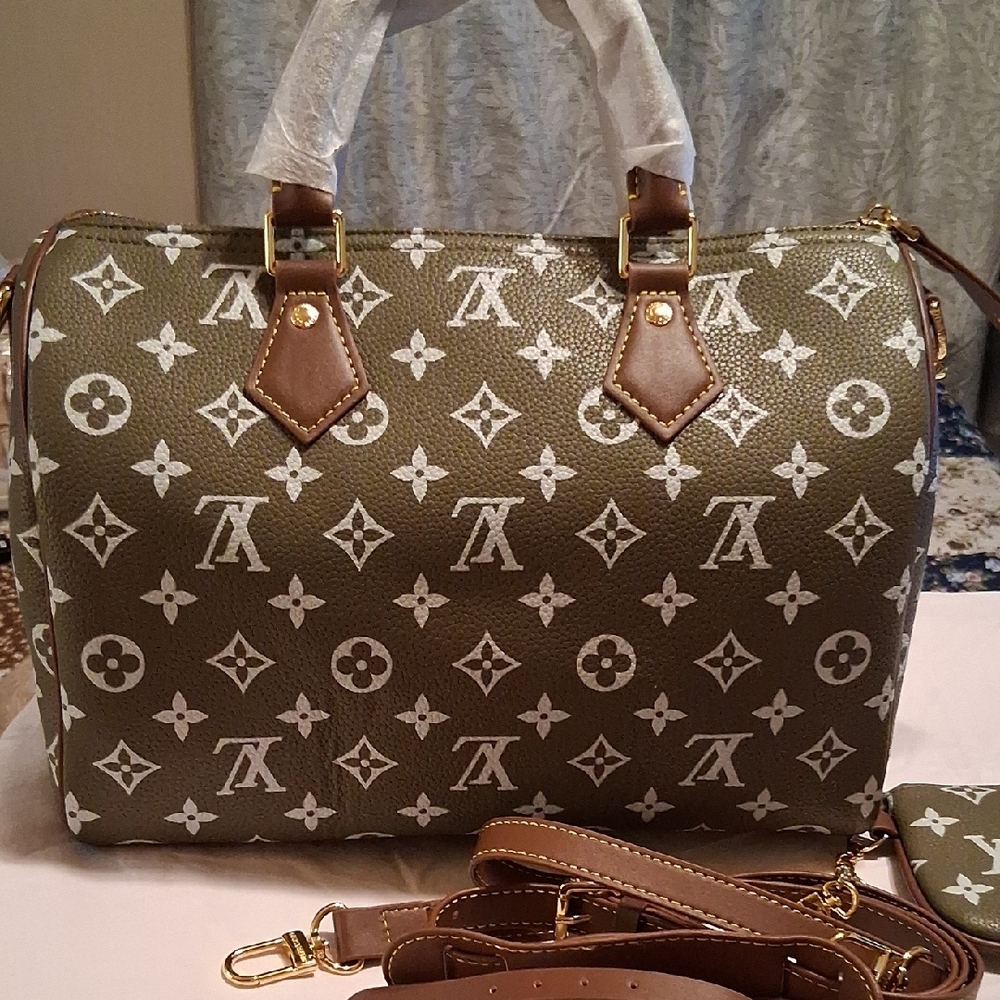 Source Unknown Olive Monogram Satchel Set - image 7